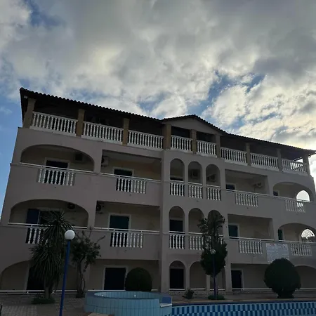 Sandy Maria 701 Appartement